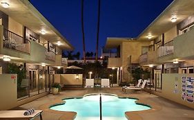 7 Inn Suites Palm Springs